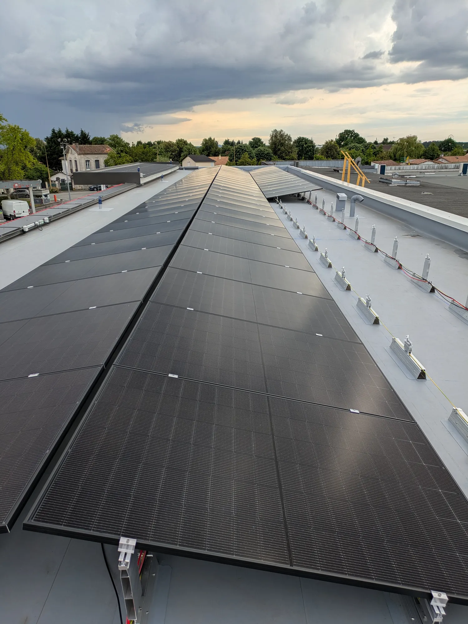 installation-professionnel-panneaux-solaire-3