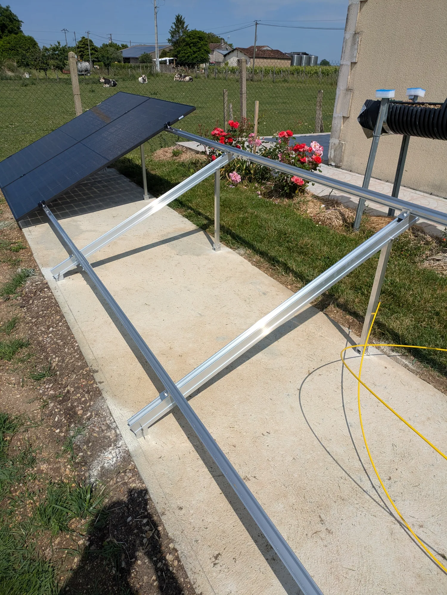 panneaux-photovoltaiques-sol-structure