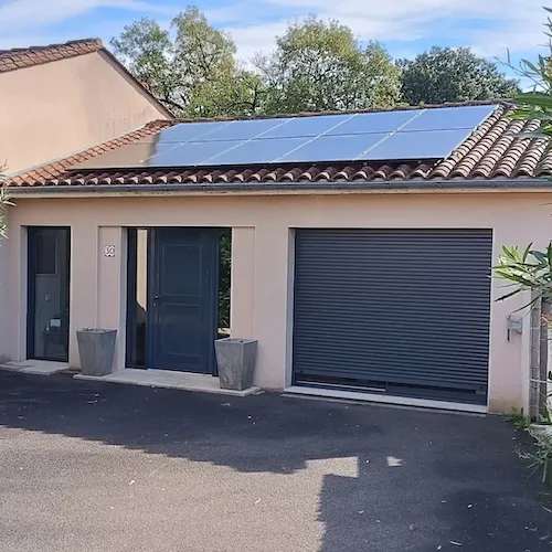 Installation panneaux solaires sur un pavillon à St Georges de Didonne